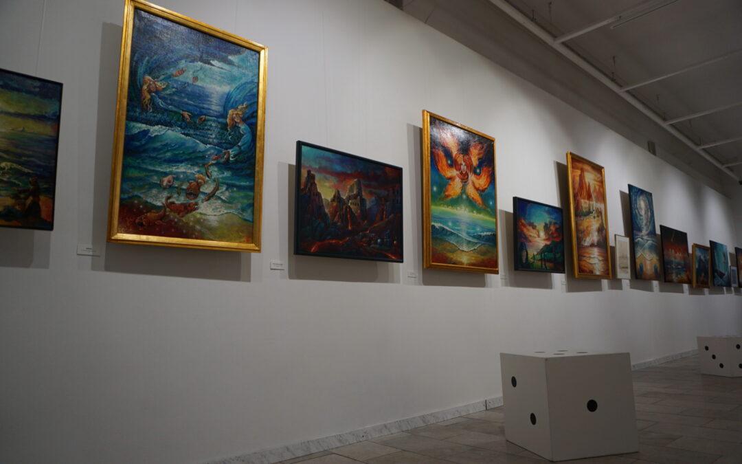 Dziuraki w Galerii Sztuki – Baca