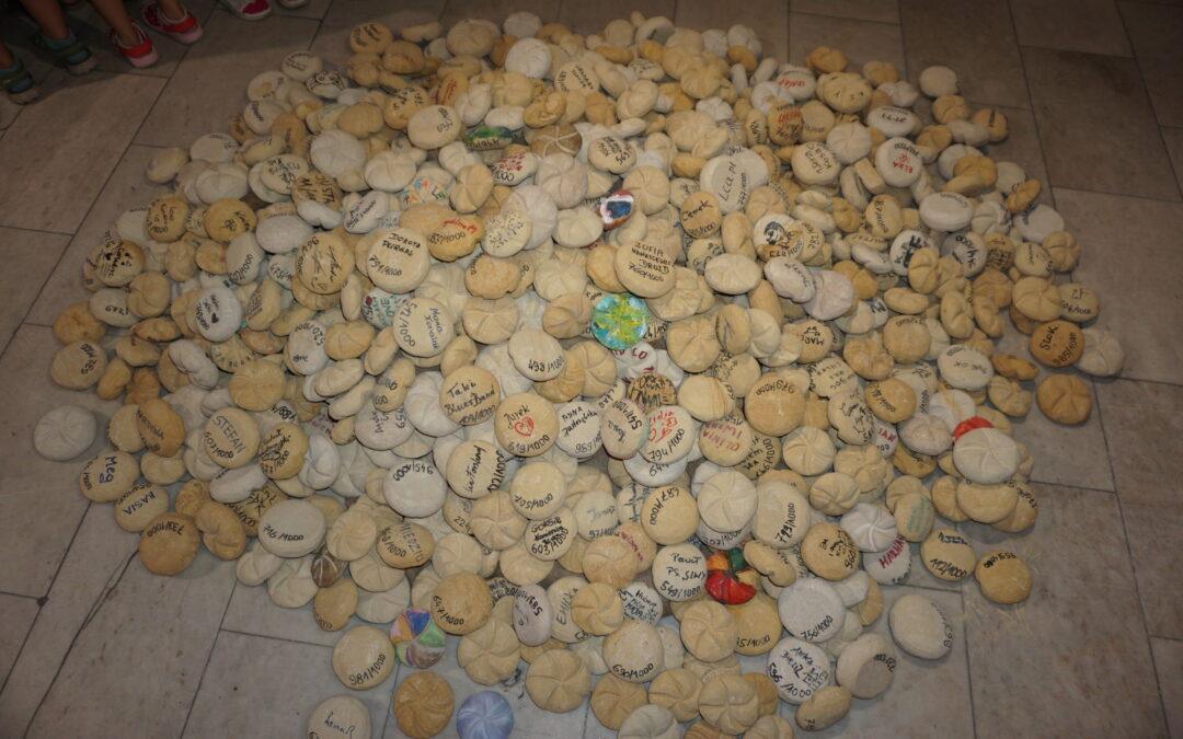 Dobro Powszednie. Tysiąc dla innych, jedna dla mnie